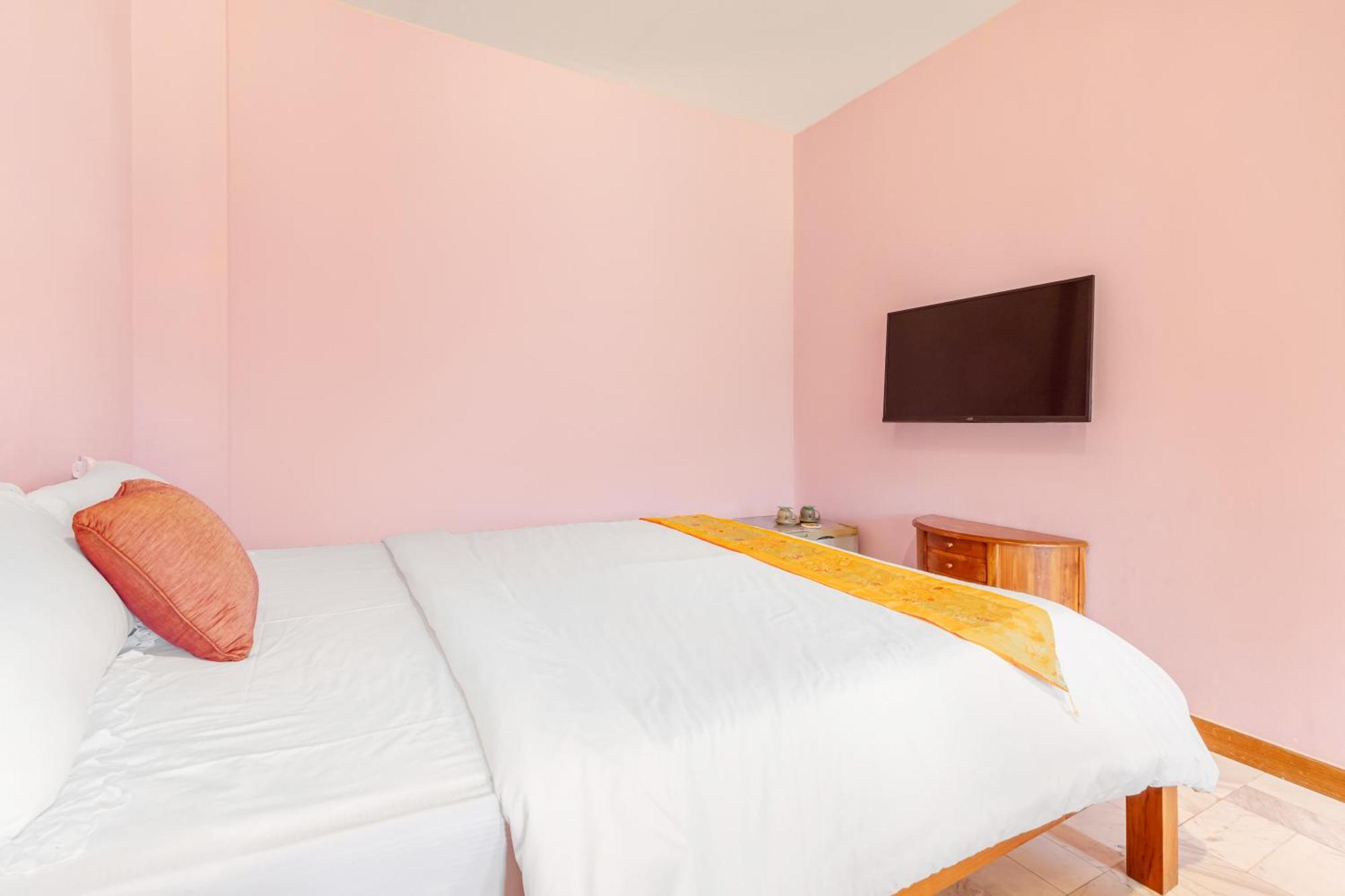 Golden Ocean Azure Hotel Kenting Exterior photo