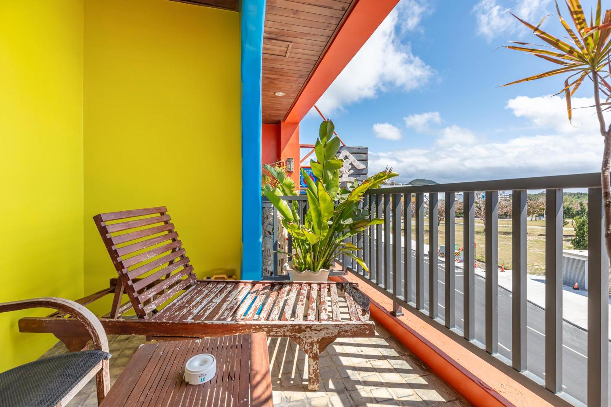 Golden Ocean Azure Hotel Kenting Exterior photo
