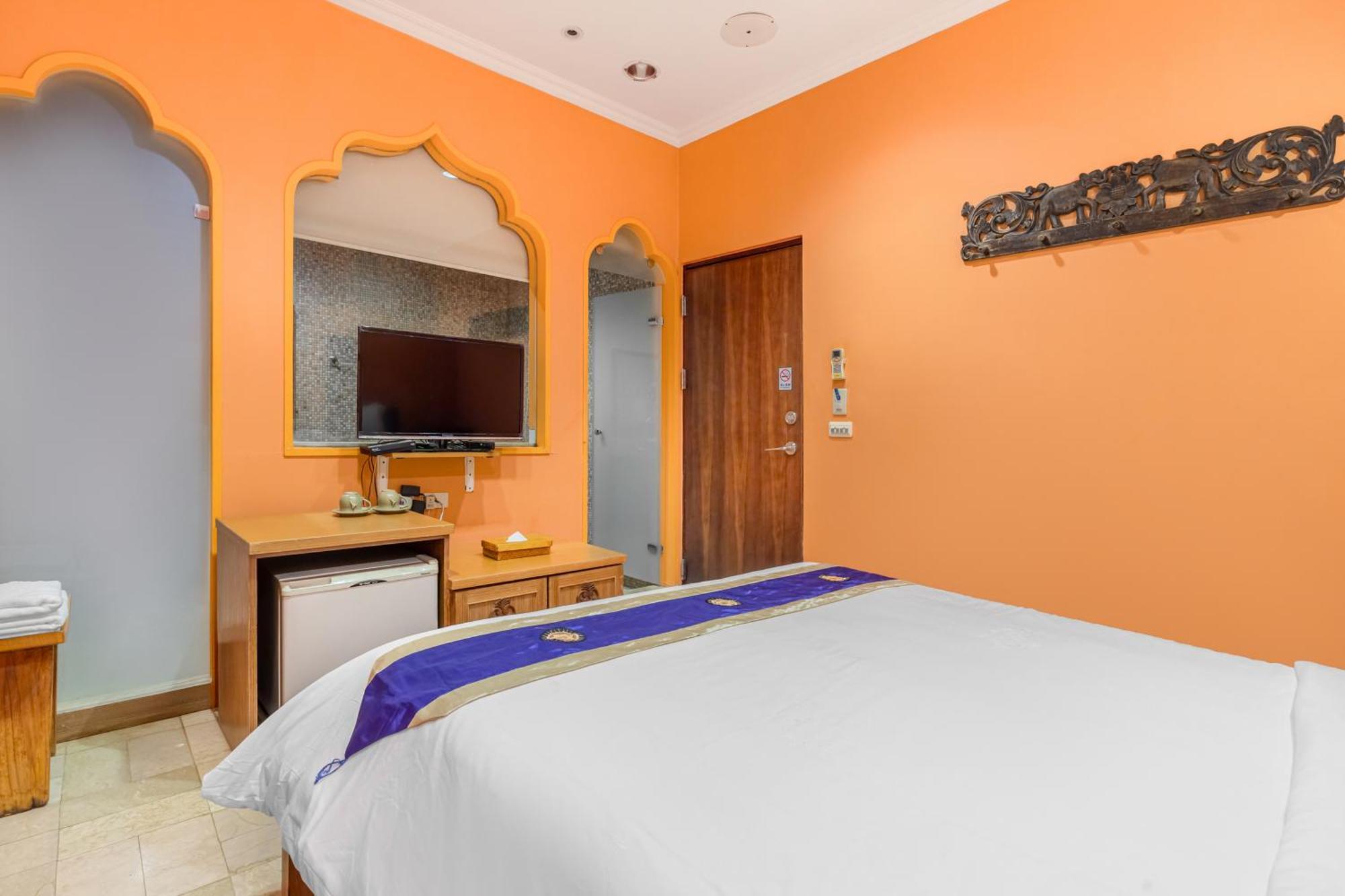 Golden Ocean Azure Hotel Kenting Exterior photo